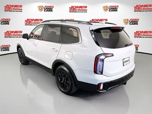 Used 2024 Kia Telluride SX Prestige X-Pro AWD/4WD image 2