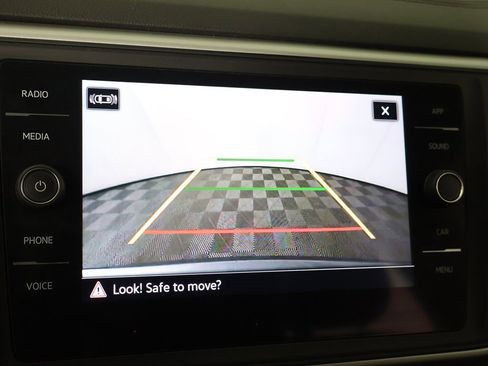 Used 2021 Volkswagen Atlas SE w/ Panoramic Sunroof Package image 53