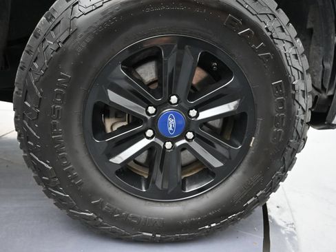 Used 2016 Ford F150 XL w/ Equipment Group 101A Mid AWD/4WD image 30