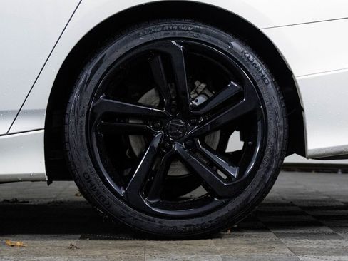 Used 2022 Honda Accord Sport image 41