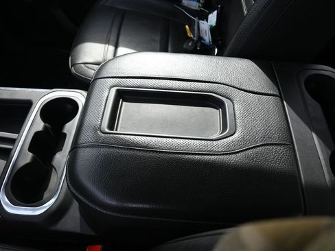 Used 2022 GMC Sierra 2500 Denali w/ Denali Black Diamond Edition image 29