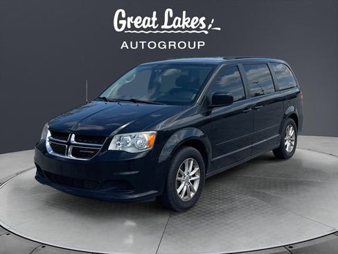 Used 2016 Dodge Grand Caravan SXT w/ Rear Park Assist Package FWD image 1
