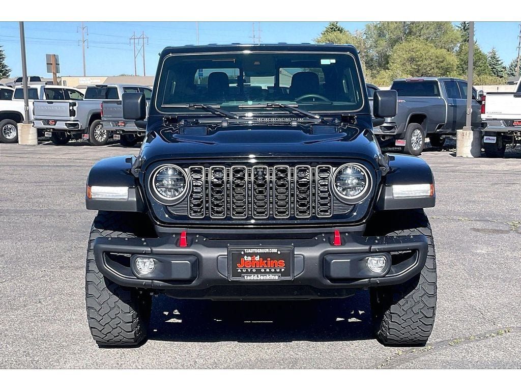 Used 2024 Jeep Gladiator Rubicon AWD/4WD image 3