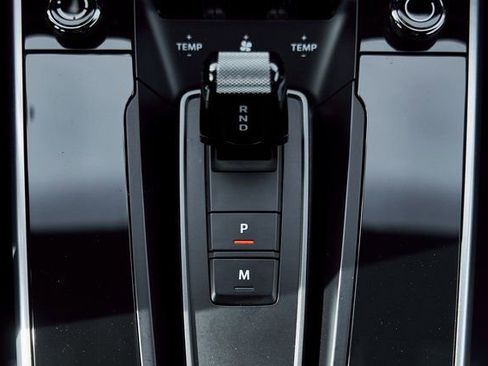 Used 2024 Porsche 911 Turbo image 60