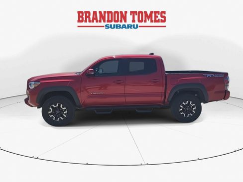 Used 2020 Toyota Tacoma TRD Off-Road w/ Technology Package AWD/4WD image 7