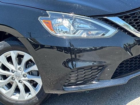 Used 2019 Nissan Sentra SV FWD image 7