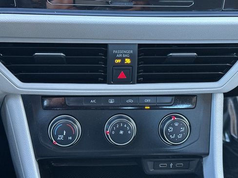 Used 2022 Volkswagen Jetta S image 20