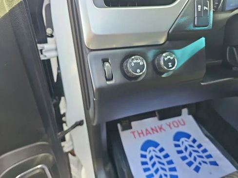 Used 2017 Chevrolet Tahoe 4WD image 14