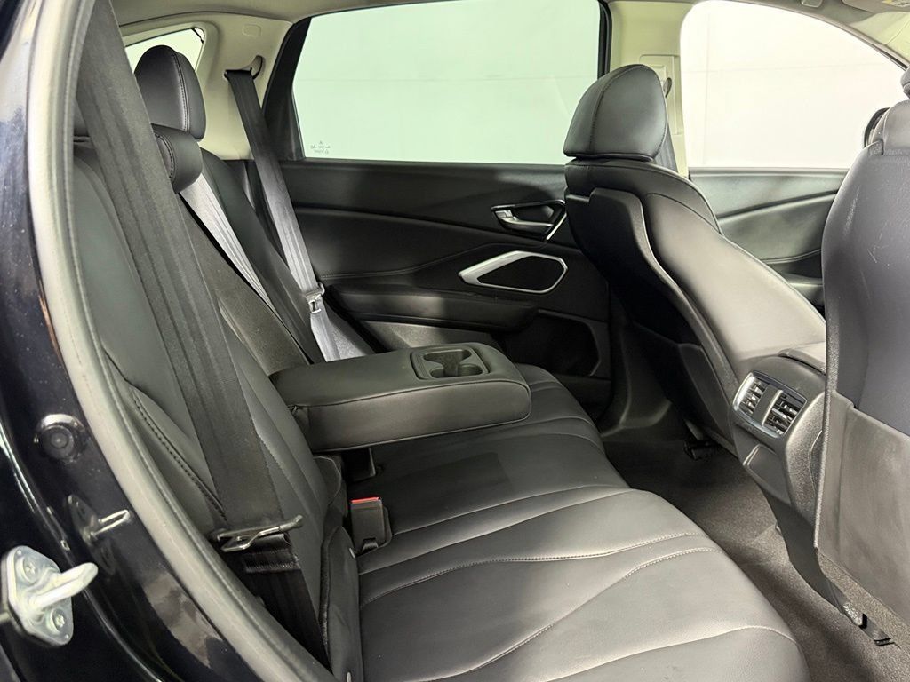 Used 2024 Acura RDX SH-AWD image 27