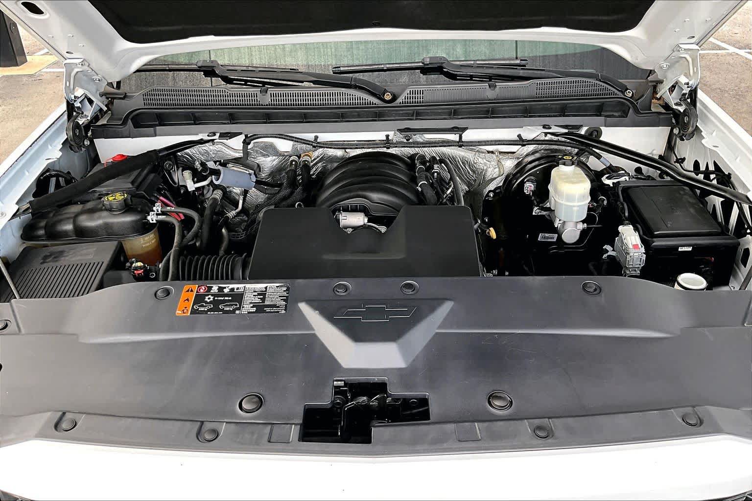 Used 2017 Chevrolet Silverado 1500 Custom w/ Custom Convenience Package RWD image 32