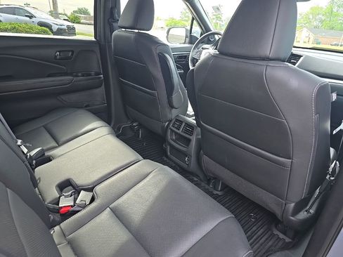 Used 2022 Honda Passport EX-L image 30