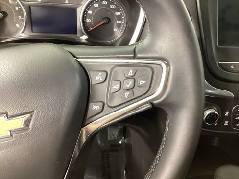 Used 2024 Chevrolet Equinox LT FWD image 15