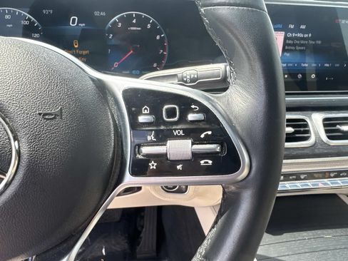 Used 2023 Mercedes-Benz GLE 450 4MATIC image 25