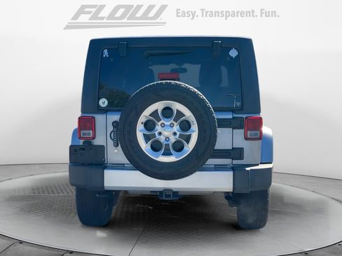 Used 2014 Jeep Wrangler Unlimited Sahara w/ Connectivity Group image 8