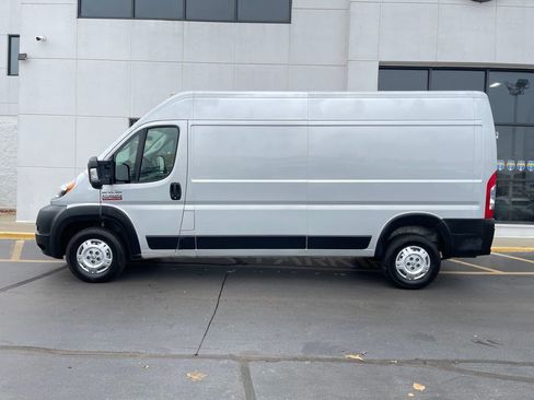 Used 2022 RAM ProMaster 2500 image 6