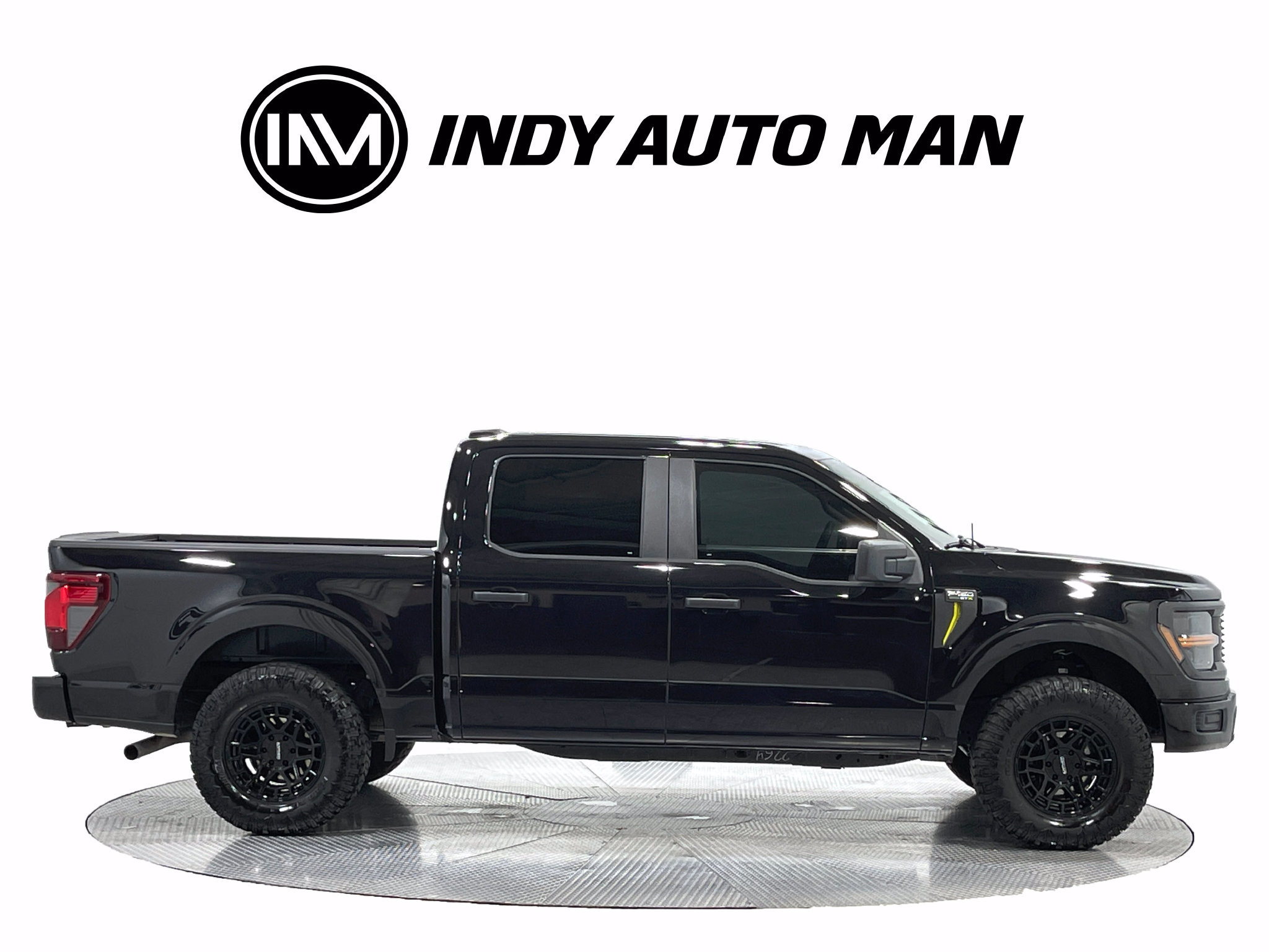 Used 2025 Ford F150 STX RWD image 3