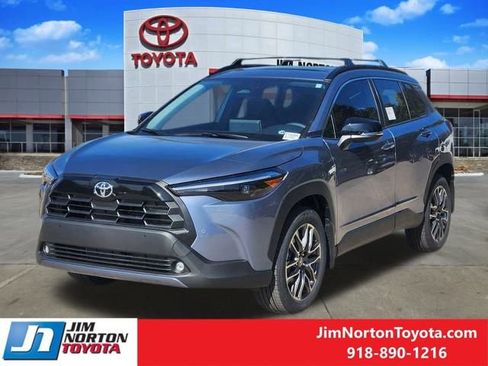 New 2026 Toyota Corolla Cross XLE image 2