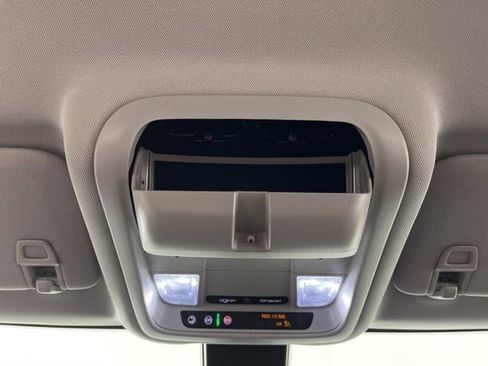 Used 2023 Chevrolet Equinox LT w/ LPO, Floor Liner Package image 36