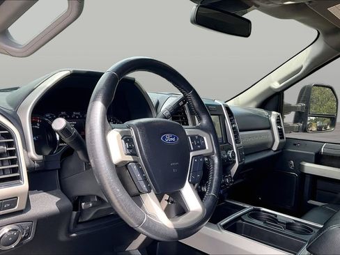 Certified 2021 Ford F250 Lariat AWD/4WD image 13