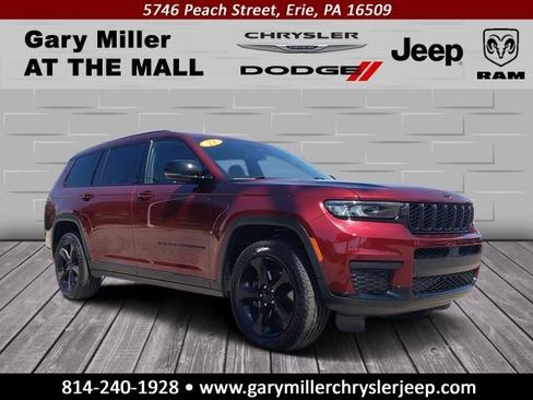 Used 2023 Jeep Grand Cherokee L Laredo AWD/4WD image 1