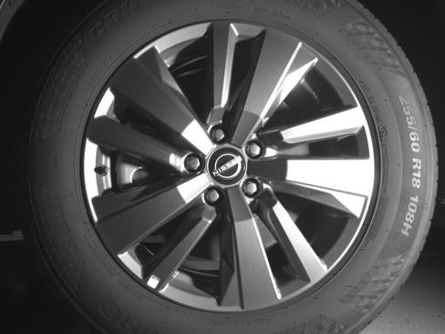 Used 2025 Nissan Pathfinder SV image 12