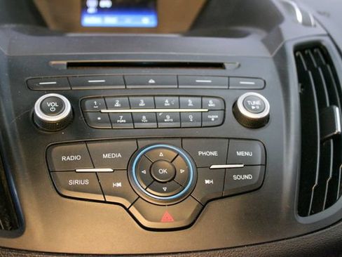 Used 2017 Ford Escape SE FWD image 24