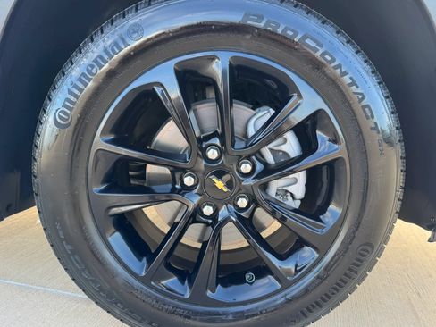 Used 2024 Chevrolet TrailBlazer LS w/ LS Convenience Package FWD image 17