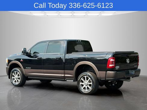 Used 2024 RAM 2500 Limited w/ Towing Technology Group AWD/4WD image 3