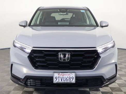 Used 2025 Honda CR-V LX image 2