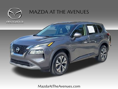 Used 2023 Nissan Rogue SV image 1