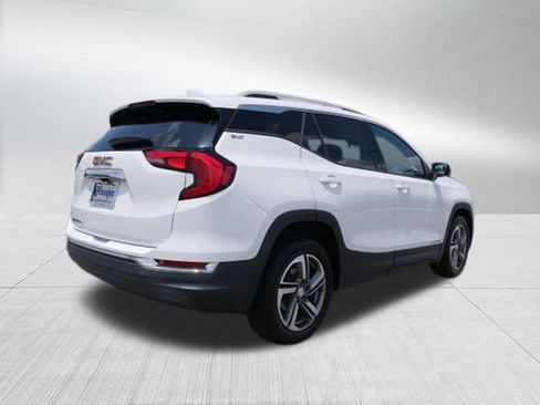 Used 2020 GMC Terrain SLT w/ Preferred Package image 3