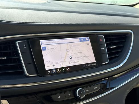 Used 2021 Buick Enclave Essence w/ Sport Touring Edition image 21