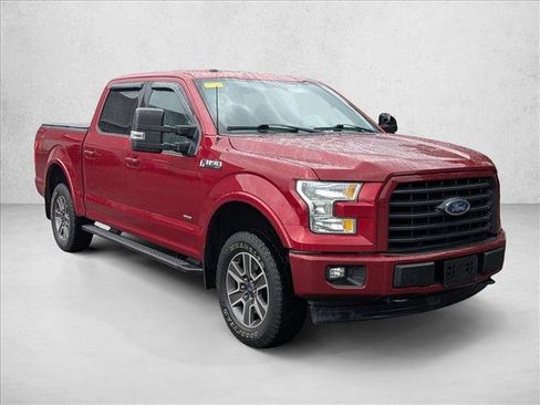 Used 2017 Ford F150 XLT w/ Equipment Group 302A Luxury AWD/4WD image 4