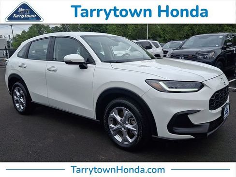 Certified 2024 Honda HR-V LX image 1