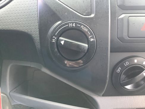 Used 2012 Toyota Tacoma 4x4 Access Cab V6 w/ Convenience Pkg image 20