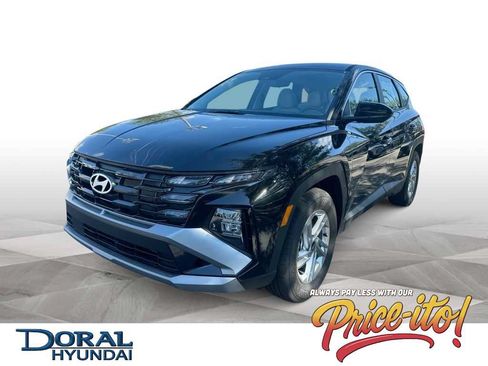 New 2026 Hyundai Tucson SE FWD image 1