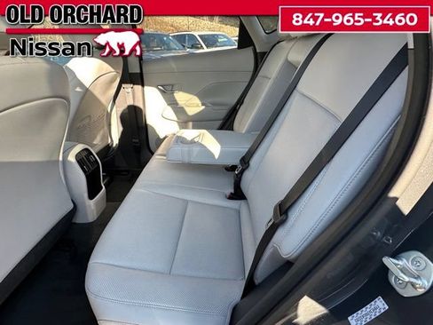 Used 2024 Hyundai Kona Limited FWD image 12
