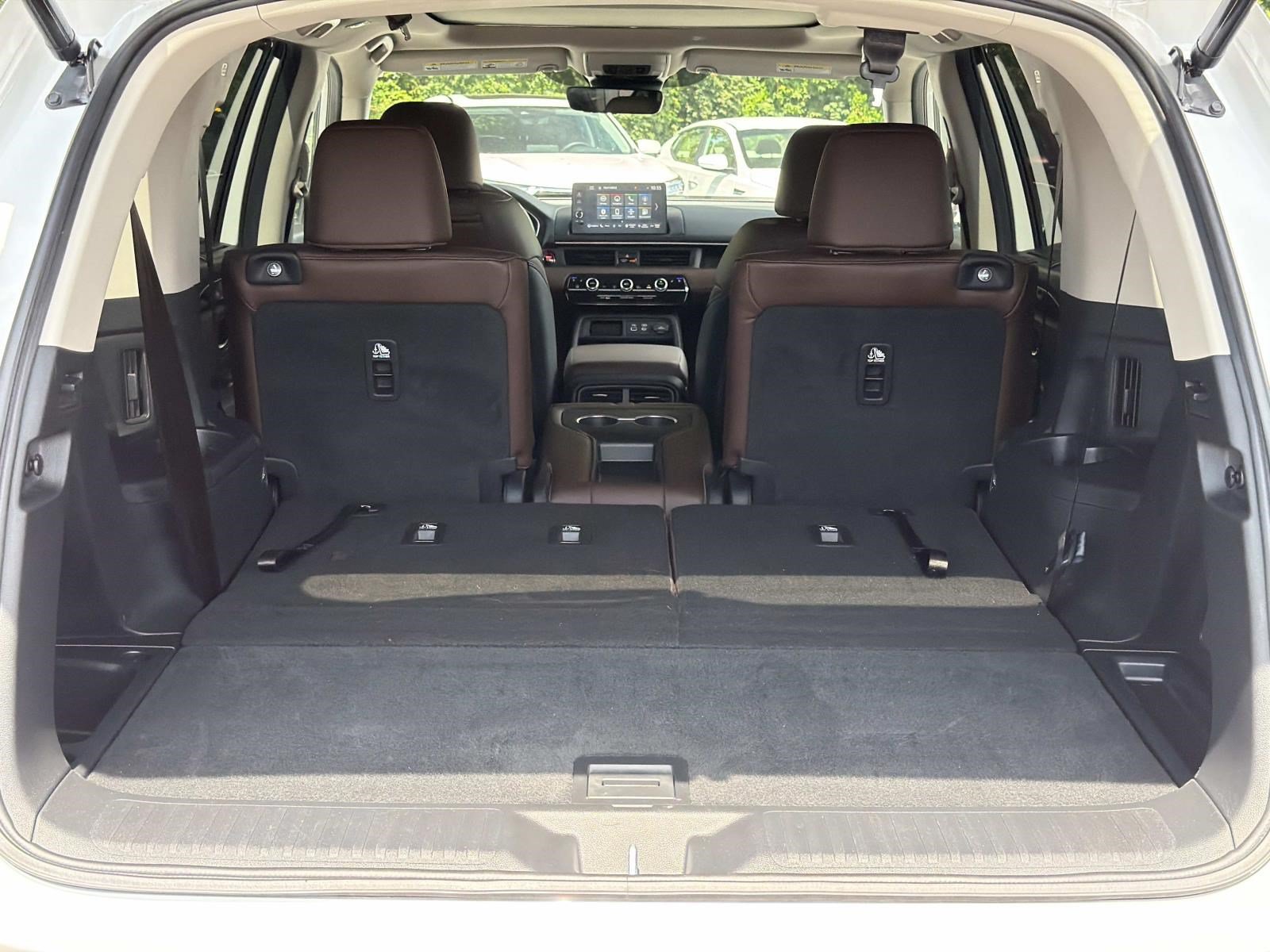 Used 2025 Honda Pilot Elite image 36