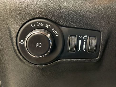 Used 2024 Jeep Compass Limited AWD/4WD image 23