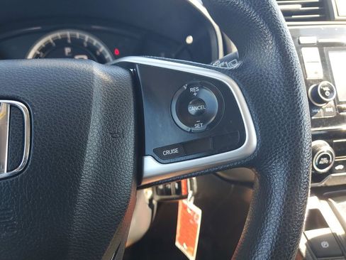 Used 2019 Honda CR-V LX image 33