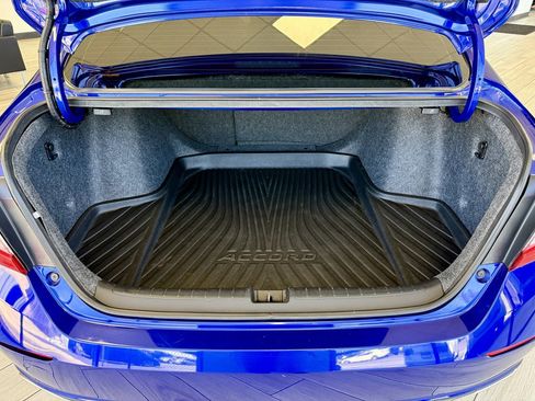 Used 2021 Honda Accord Sport image 9