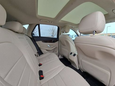 Used 2017 Mercedes-Benz GLC 300 GLC 300 image 28