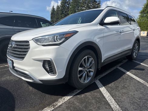 Used 2019 Hyundai Santa Fe XL SE w/ SE Premium Package 02 AWD/4WD image 1