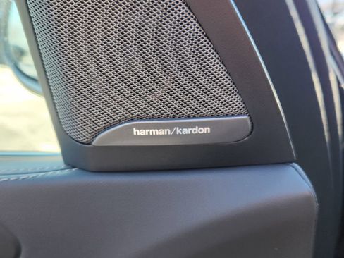 New 2026 BMW X5 xDrive50e image 16