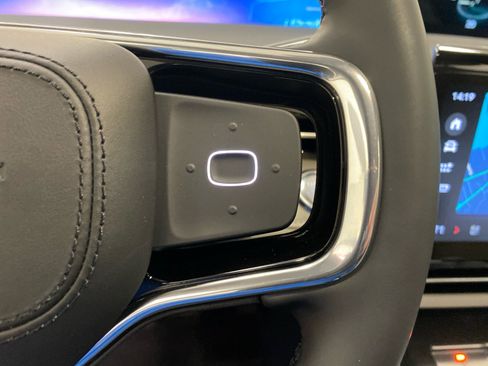 New 2026 Lincoln Nautilus Premier w/ Equipment Group 102A image 19