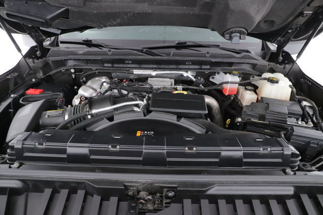 Used 2023 GMC Sierra 3500 Denali AWD/4WD image 16