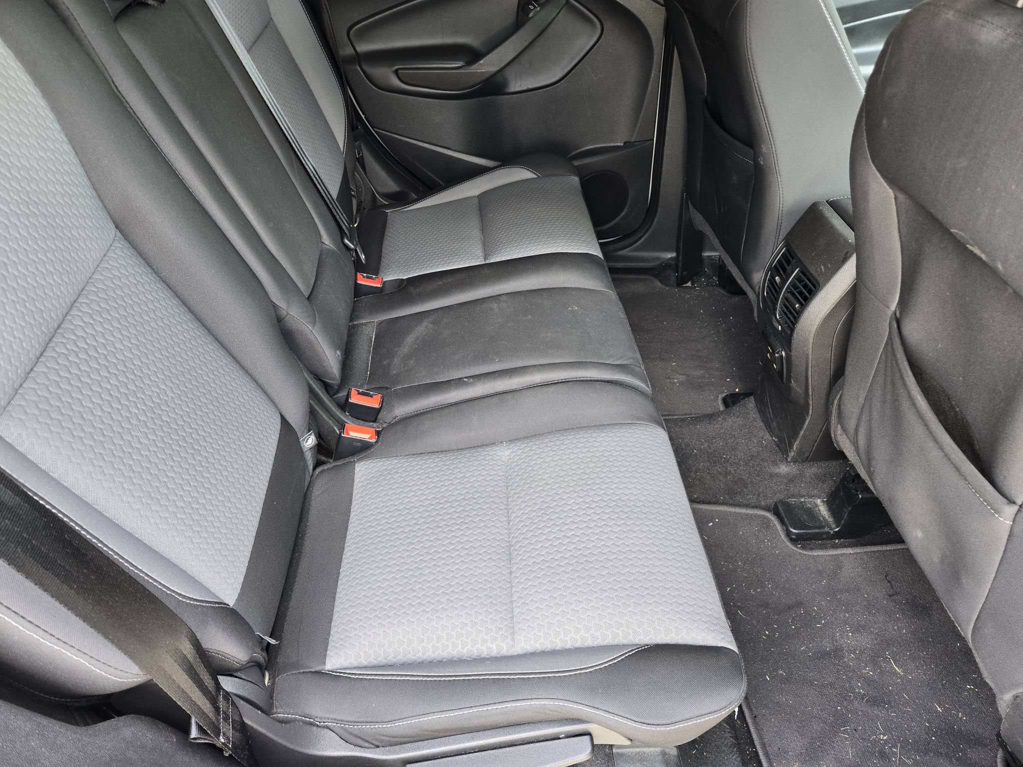 Used 2017 Ford Escape SE w/ Equipment Group 201A AWD/4WD image 31