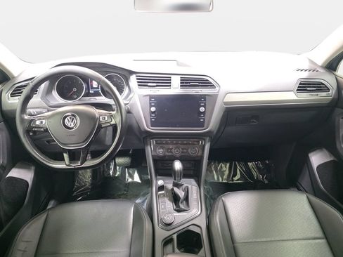Used 2018 Volkswagen Tiguan SE AWD/4WD image 10