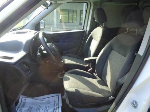 Used 2020 RAM ProMaster City Tradesman FWD image 17