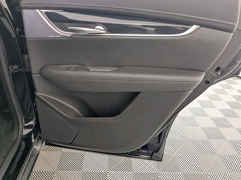 Used 2025 Cadillac XT5 Premium Luxury image 33